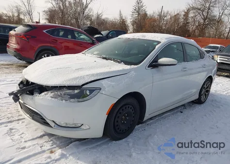 2015 Chrysler 200 C z USA, uszkodzony, nr VIN 1C3CCCEG1FN512197